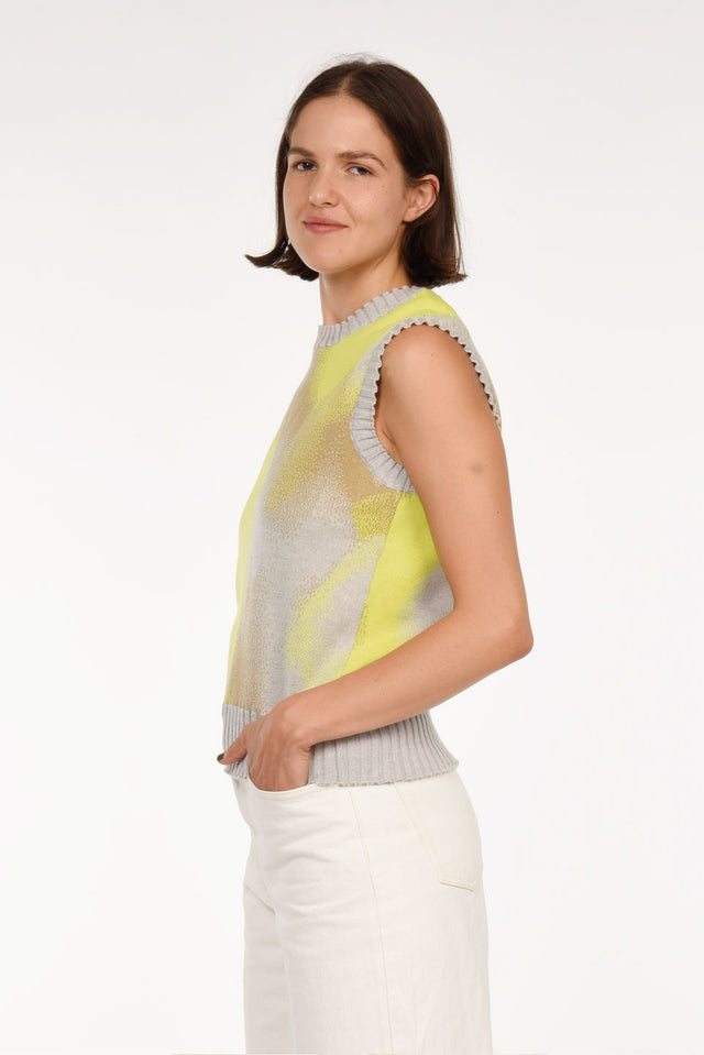 Agnes Vest - Gradient Yellow