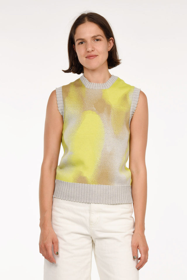 Agnes Vest - Gradient Yellow